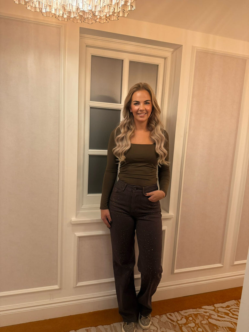 Donkerbruine jeans met glitters