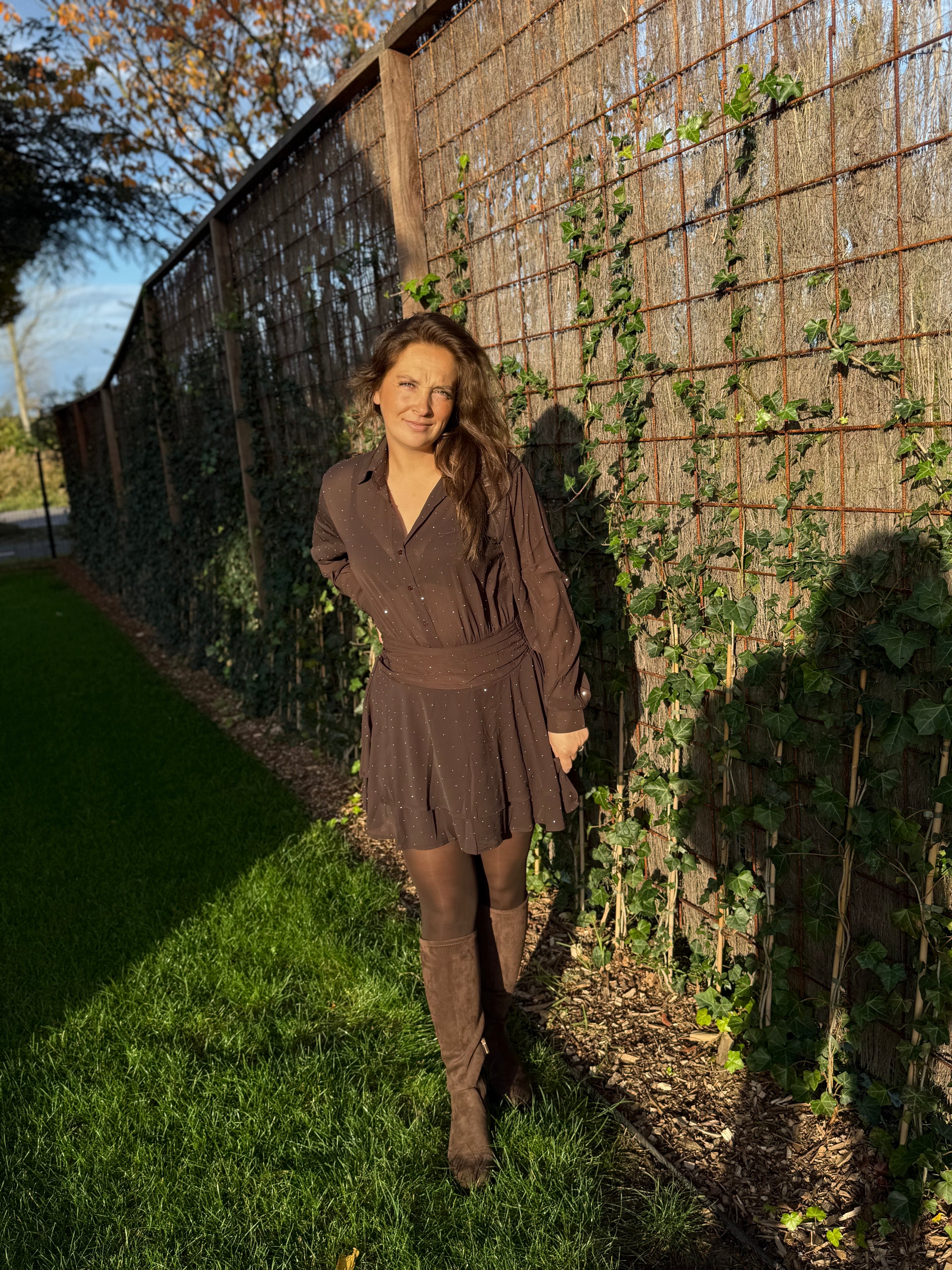 Bruin jurkje met glitters