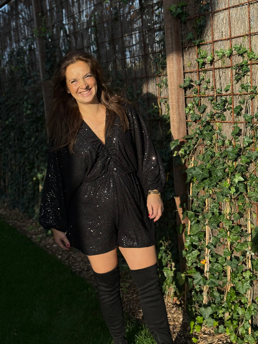 Zwarte playsuit met pailetten