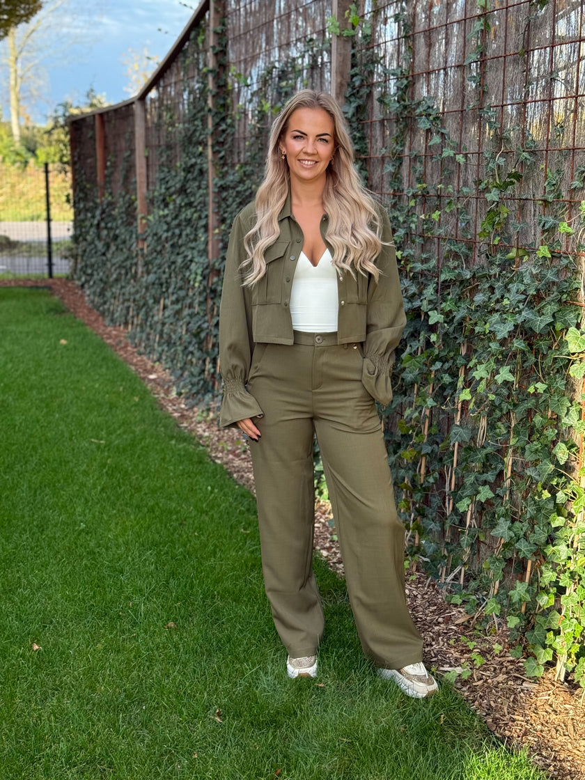 Pantalon met steekzakken groen